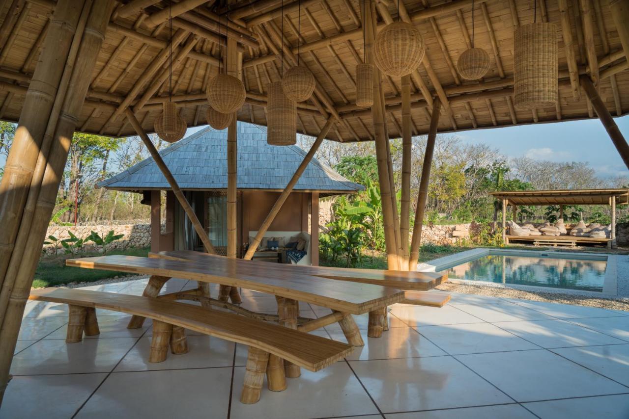 Maringi Sumba By The Sumba Hospitality Foundation Waikelo Exterior photo