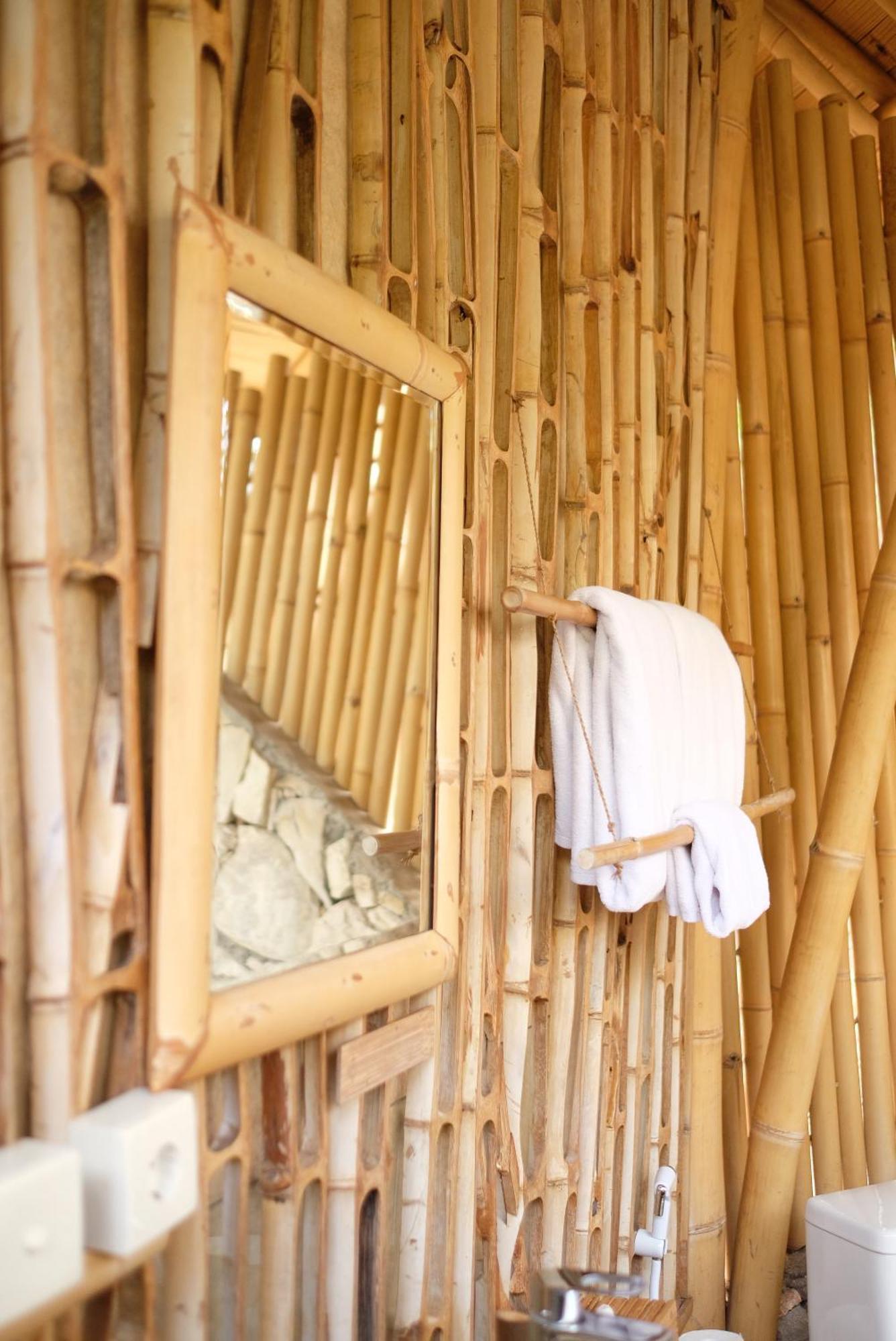 Maringi Sumba By The Sumba Hospitality Foundation Waikelo Exterior photo