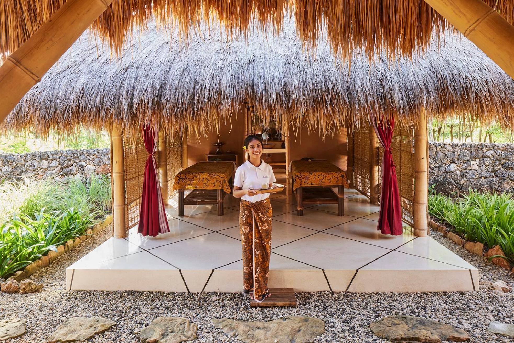 Maringi Sumba By The Sumba Hospitality Foundation Waikelo Exterior photo